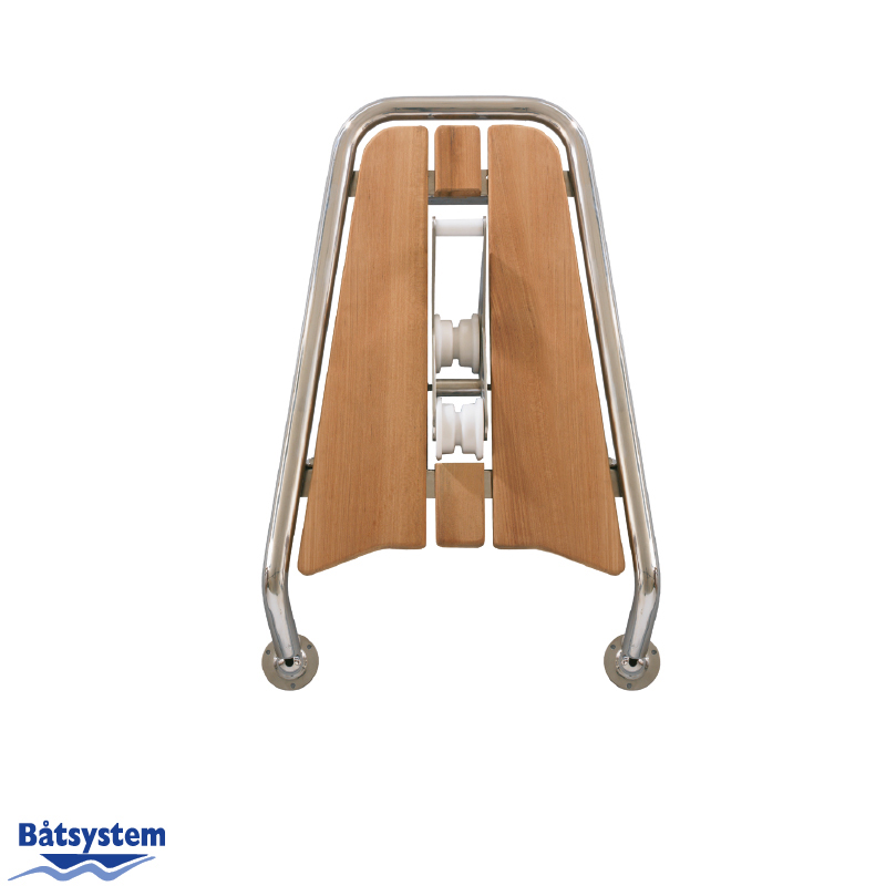 mpa75-Teak-Bowsprit.jpg